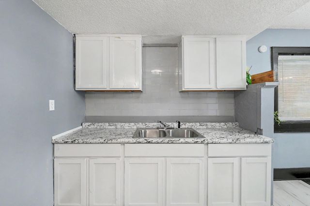 208 N Kansas, Wichita, KS 67214