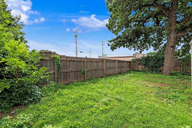 208 N Kansas, Wichita, KS 67214
