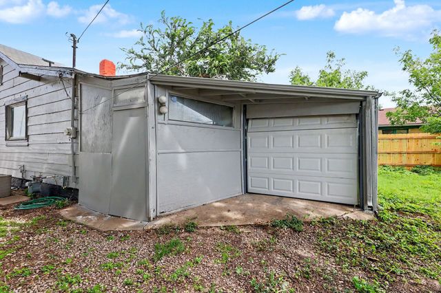 208 N Kansas, Wichita, KS 67214