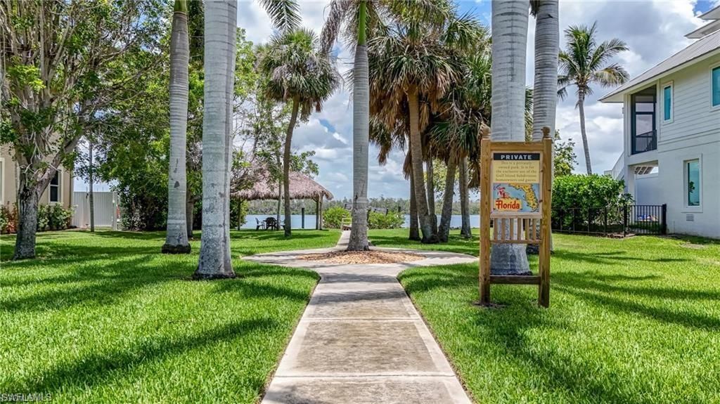 126 Mandalay RD, FORT MYERS BEACH, FL 33931 — photo 5