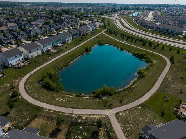 18009 Sunbrook Way, Westfield, IN 46074