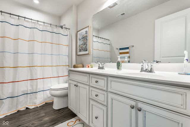 18009 Sunbrook Way, Westfield, IN 46074