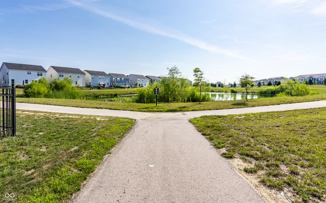 18009 Sunbrook Way, Westfield, IN 46074