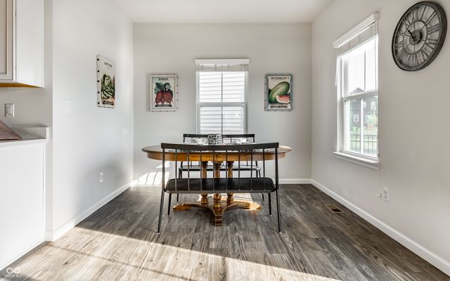 18009 Sunbrook Way, Westfield, IN 46074