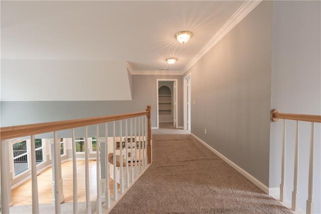 1073 Towne Lake Hills E, Woodstock, GA 30189