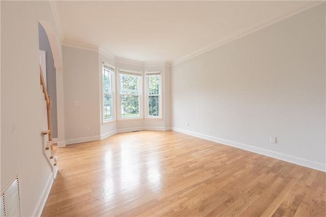 1073 Towne Lake Hills E, Woodstock, GA 30189