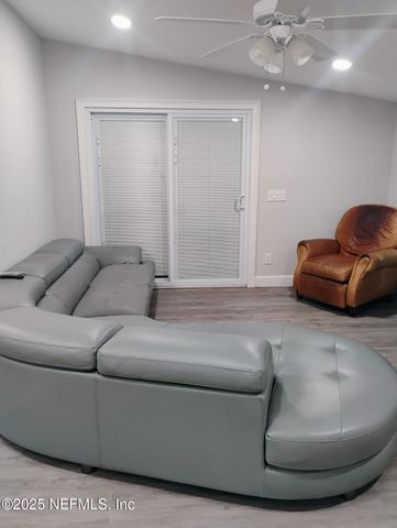 9545 PLUMMER Road, Jacksonville, FL 32219