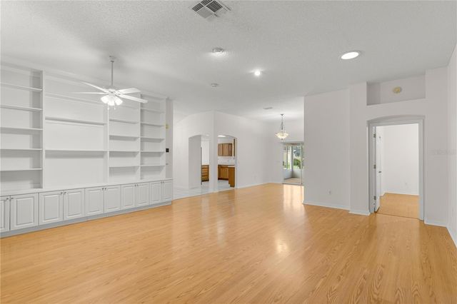 1232 CABELLA CIRCLE, The Villages, FL 32159