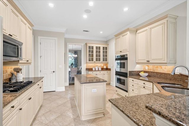 9464 HEDGEGROVE CV, Germantown, TN 38139