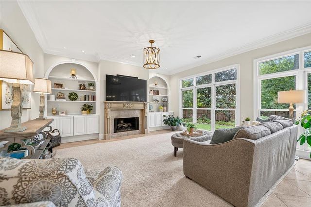 9464 HEDGEGROVE CV, Germantown, TN 38139