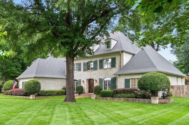 9464 HEDGEGROVE CV, Germantown, TN 38139
