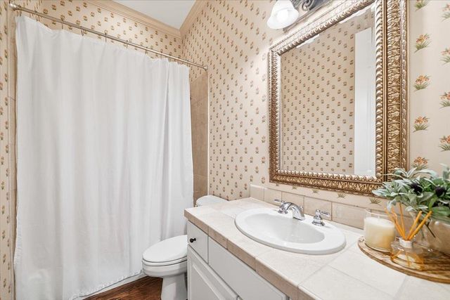 9464 HEDGEGROVE CV, Germantown, TN 38139