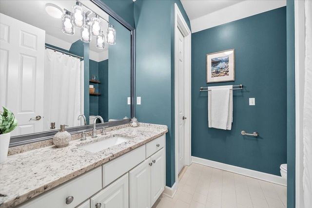 9464 HEDGEGROVE CV, Germantown, TN 38139