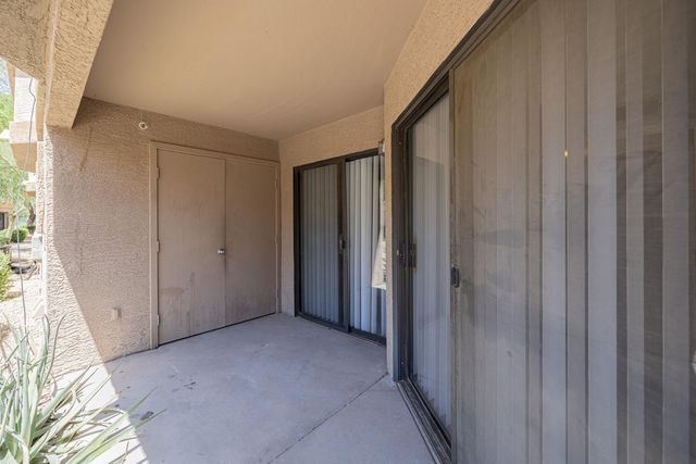 1287 N Alma School Road 131, Chandler, AZ 85224