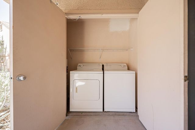 1287 N Alma School Road 131, Chandler, AZ 85224