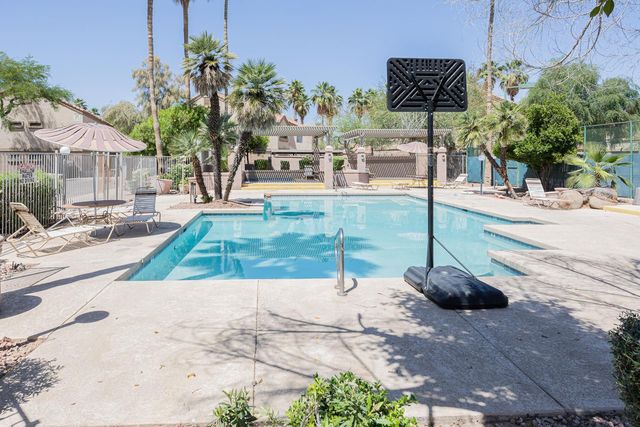 1287 N Alma School Road 131, Chandler, AZ 85224