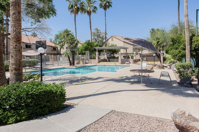 1287 N Alma School Road 131, Chandler, AZ 85224