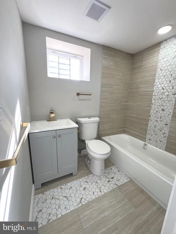 901 N LUZERNE AVE, Baltimore, MD 21205