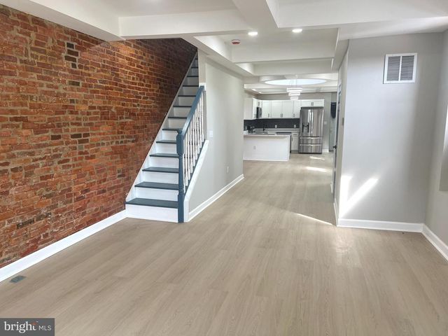 901 N LUZERNE AVE, Baltimore, MD 21205