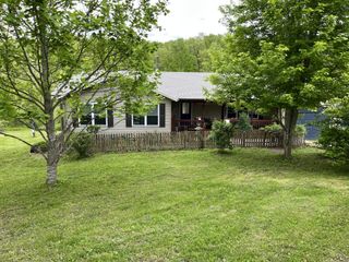 16955 Yy Highway, Macomb, MO 65702