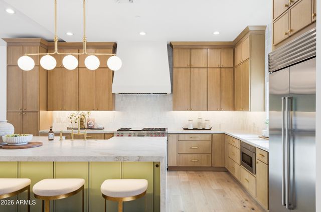 4825 N 70TH Street, Scottsdale, AZ 85251