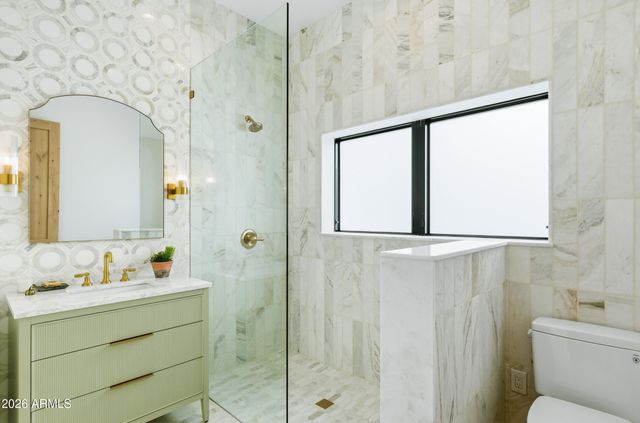 4825 N 70TH Street, Scottsdale, AZ 85251