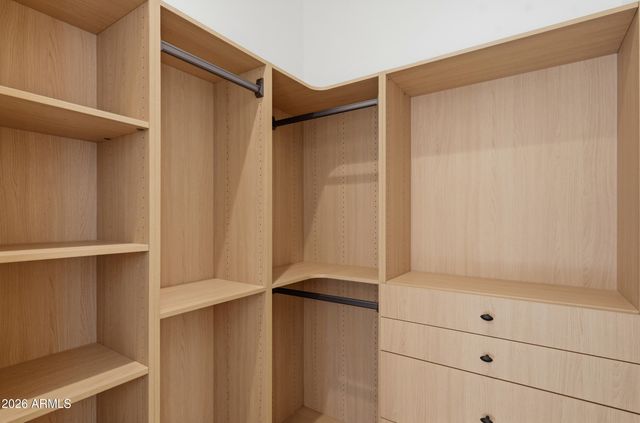 4825 N 70TH Street, Scottsdale, AZ 85251