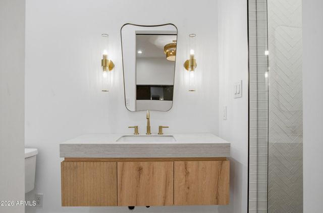 4825 N 70TH Street, Scottsdale, AZ 85251