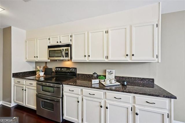 145 15th Street NE 204, Atlanta, GA 30309