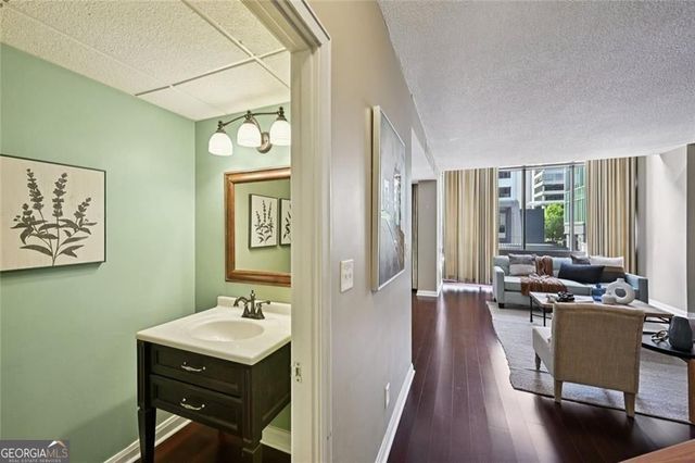 145 15th Street NE 204, Atlanta, GA 30309