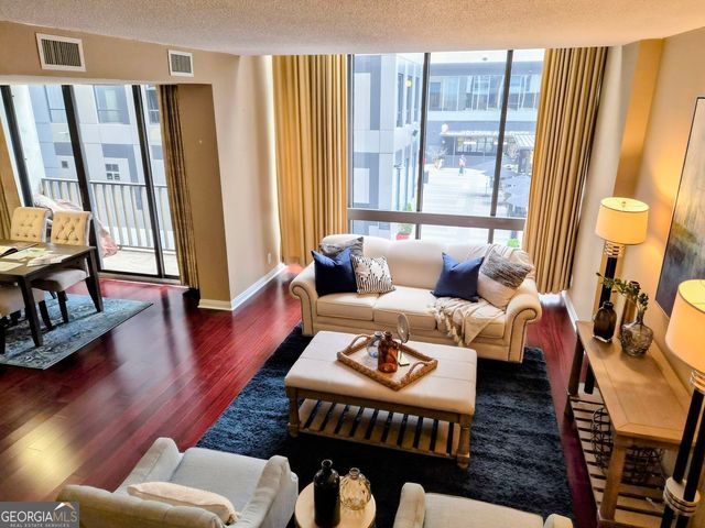 145 15th Street NE 204, Atlanta, GA 30309