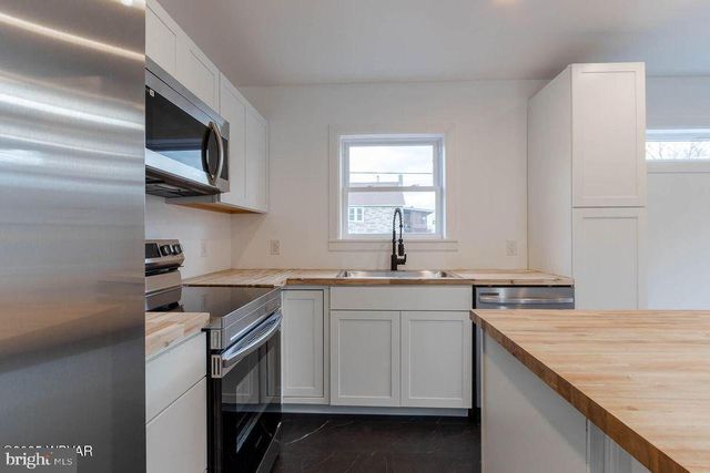 310-312 W CLINTON STREET, Lock Haven, PA 17745