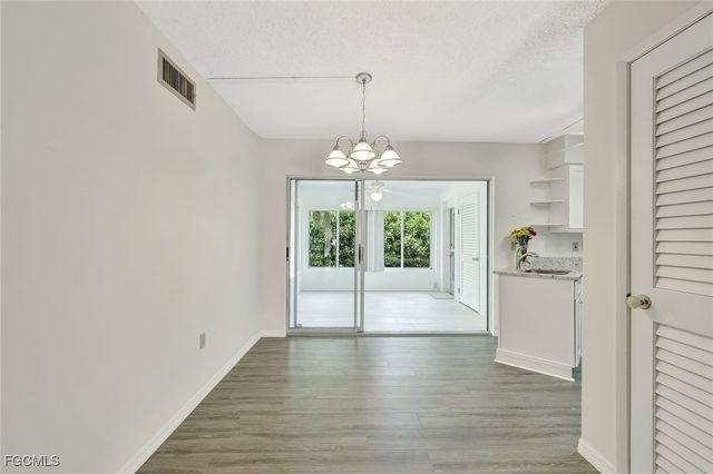 7400 College PKWY 5A, Fort Myers, FL 33907