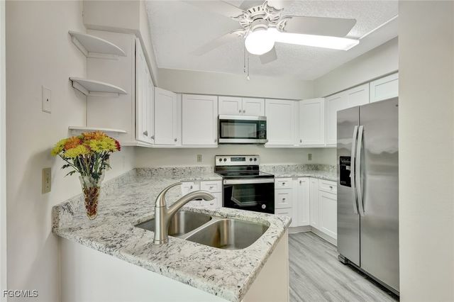 7400 College PKWY 5A, Fort Myers, FL 33907