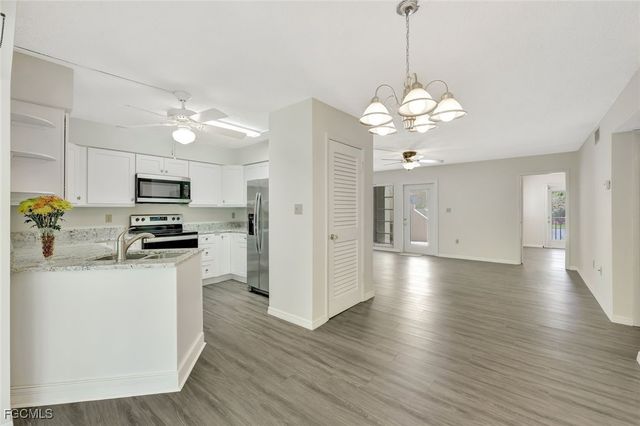 7400 College PKWY 5A, Fort Myers, FL 33907