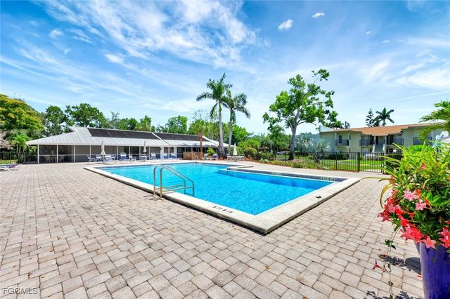 7400 College PKWY 5A, Fort Myers, FL 33907