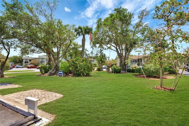 7400 College PKWY 5A, Fort Myers, FL 33907