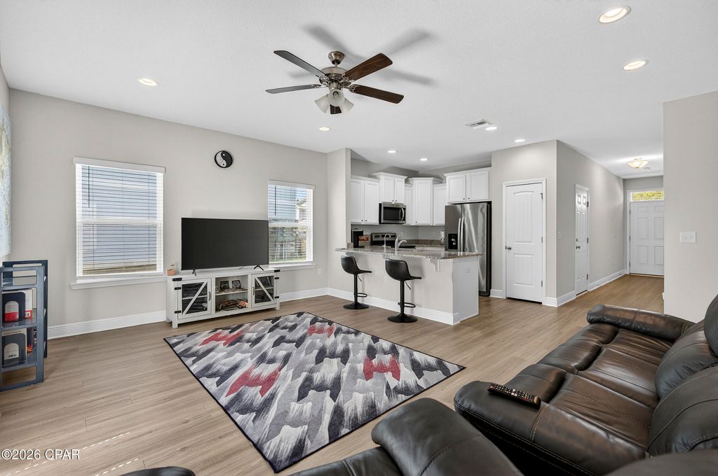 Image 10 of property listing at 7660 Shadow Lake Drive, Panama City Beach, FL 32407