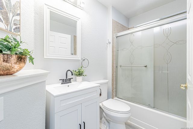 6838 Sabine Pass, San Antonio, TX 78242