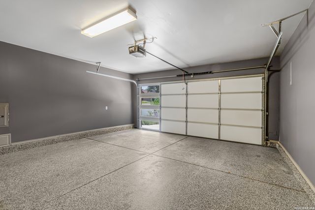 6838 Sabine Pass, San Antonio, TX 78242