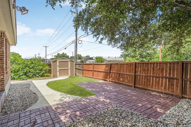 6838 Sabine Pass, San Antonio, TX 78242