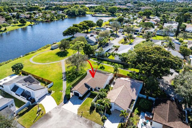 2105 NW 12th Street, Delray Beach, FL 33445