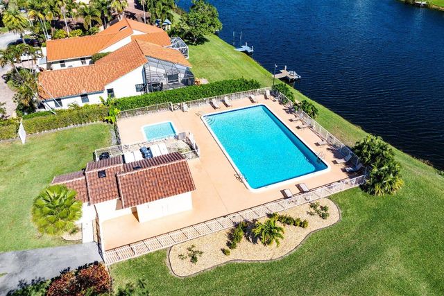 2105 NW 12th Street, Delray Beach, FL 33445