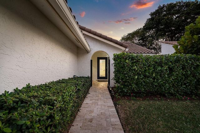 2105 NW 12th Street, Delray Beach, FL 33445