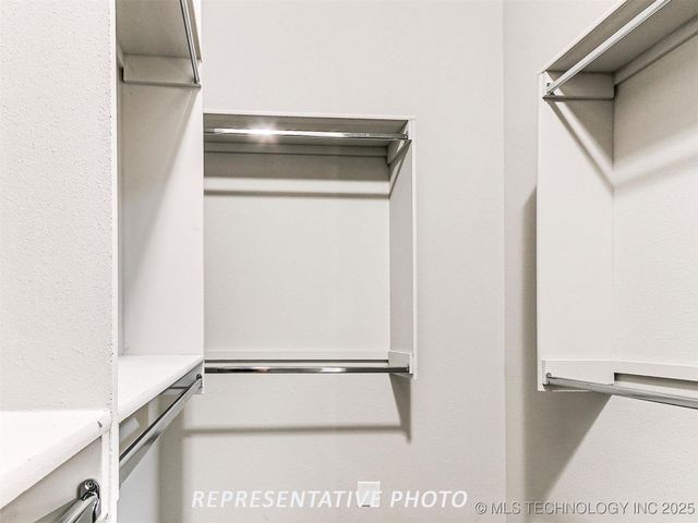 3401 E 153rd Street S, Bixby, OK 74008