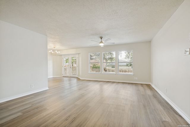 9598 CANTURA CRST, San Antonio, TX 78250