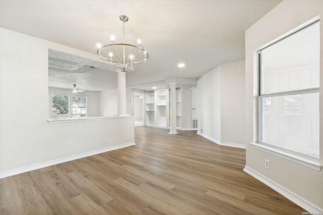 9598 CANTURA CRST, San Antonio, TX 78250