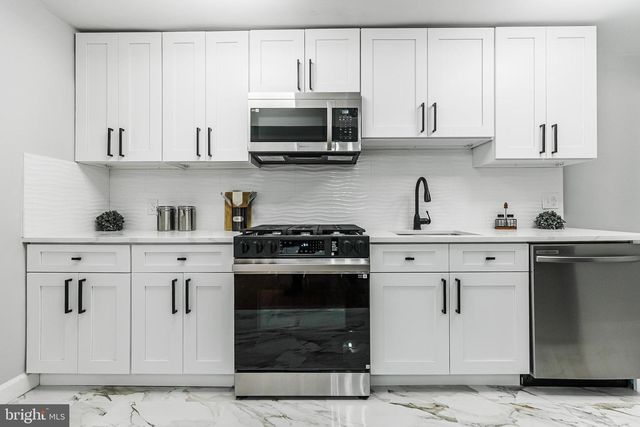 7539 OVERBROOK AVE, Philadelphia, PA 19151