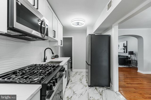 7539 OVERBROOK AVE, Philadelphia, PA 19151