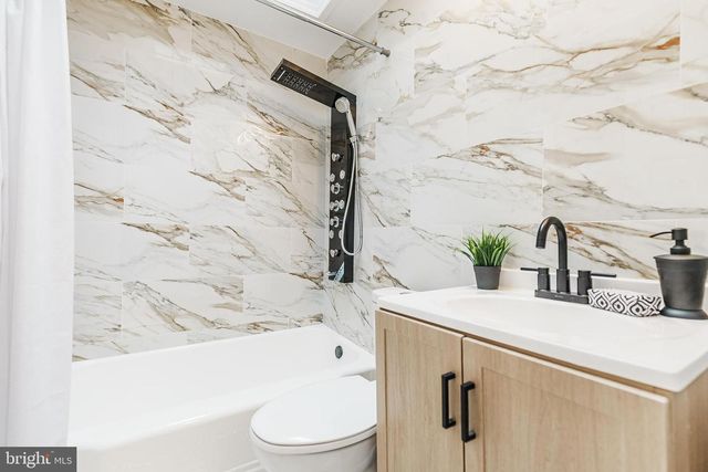 7539 OVERBROOK AVE, Philadelphia, PA 19151